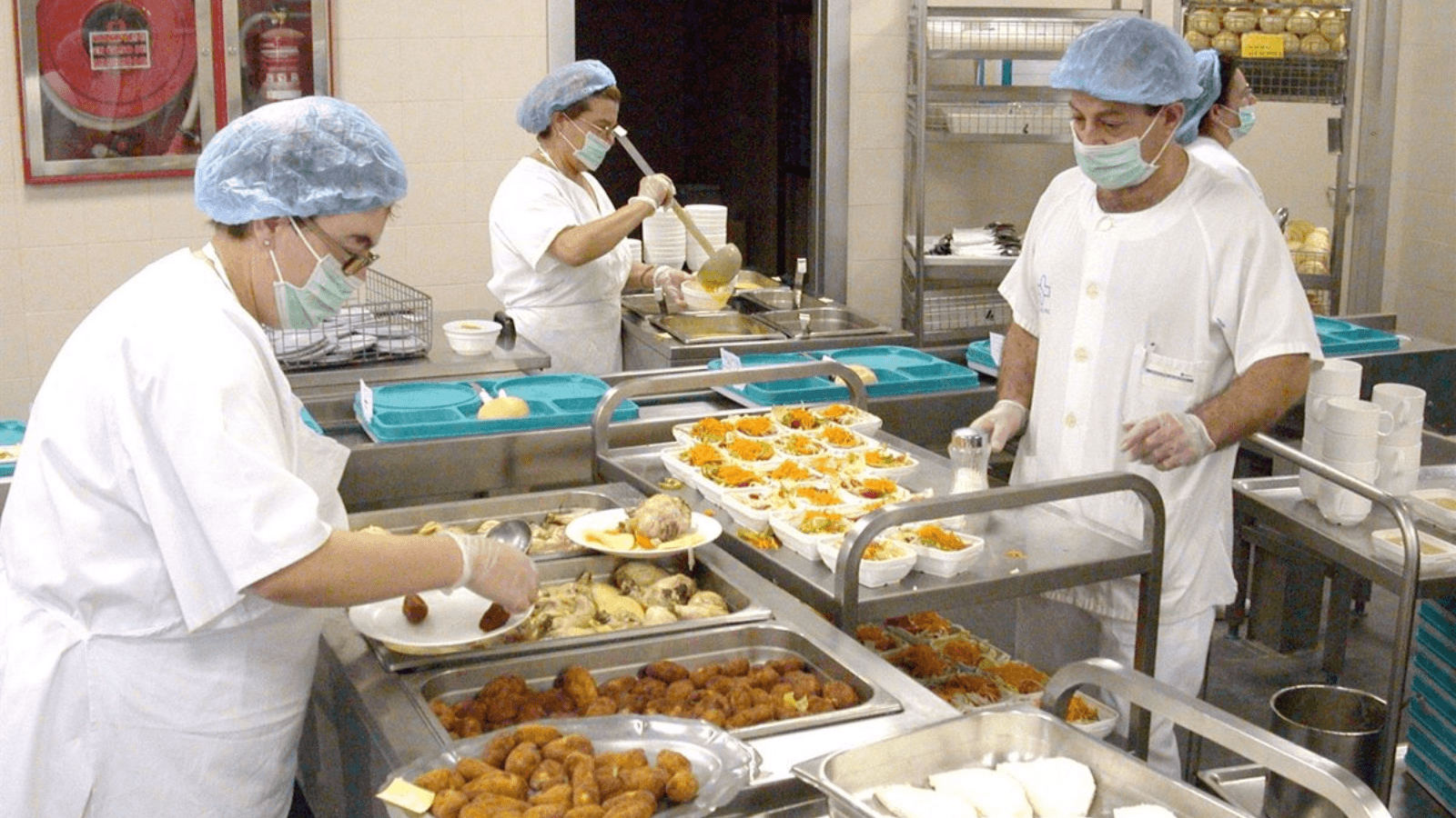 El Gobierno regulará la alimentación en los hospitales y las residencias