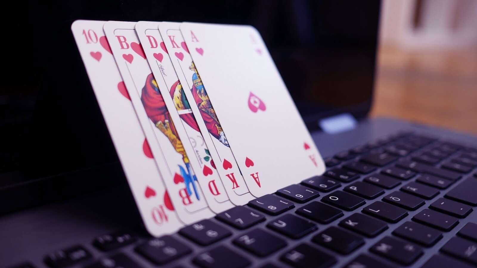La psicología del juego en línea: comprender el comportamiento y las motivaciones del jugador