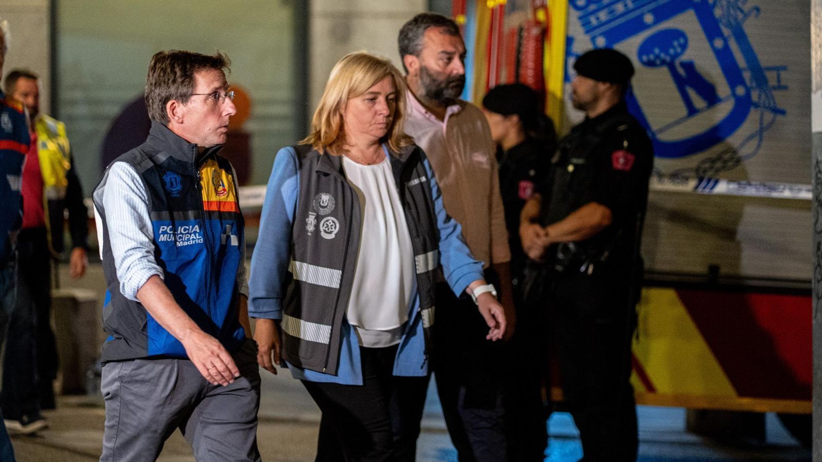 Un exceso de carga en la sexta planta, posible causa del derrumbe en la calle Hileras