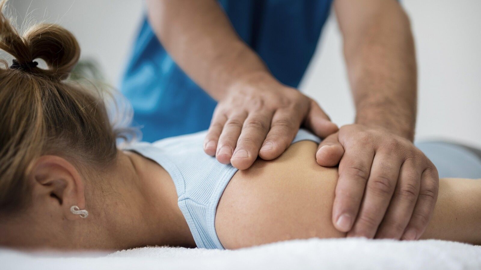 Por qué cada vez más personas en Alcalá de Henares confían en la clínica de fisioterapia B-Move