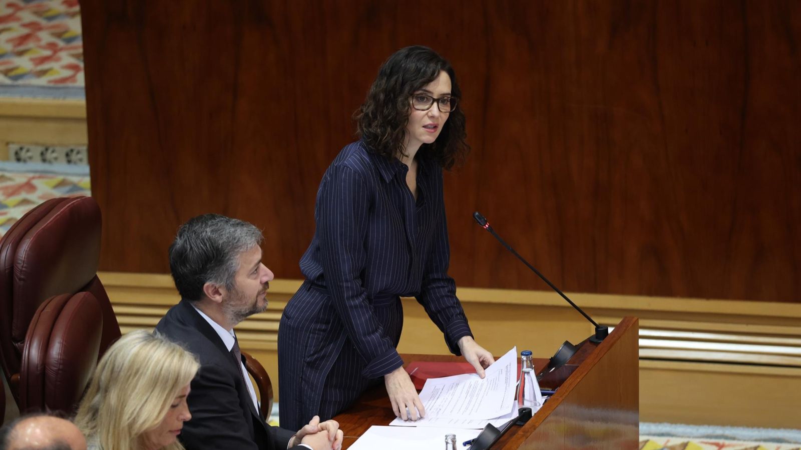Ayuso denuncia una maniobra “espuria” de la izquierda en el caso contra Manuel Bautista, alcalde de Móstoles
