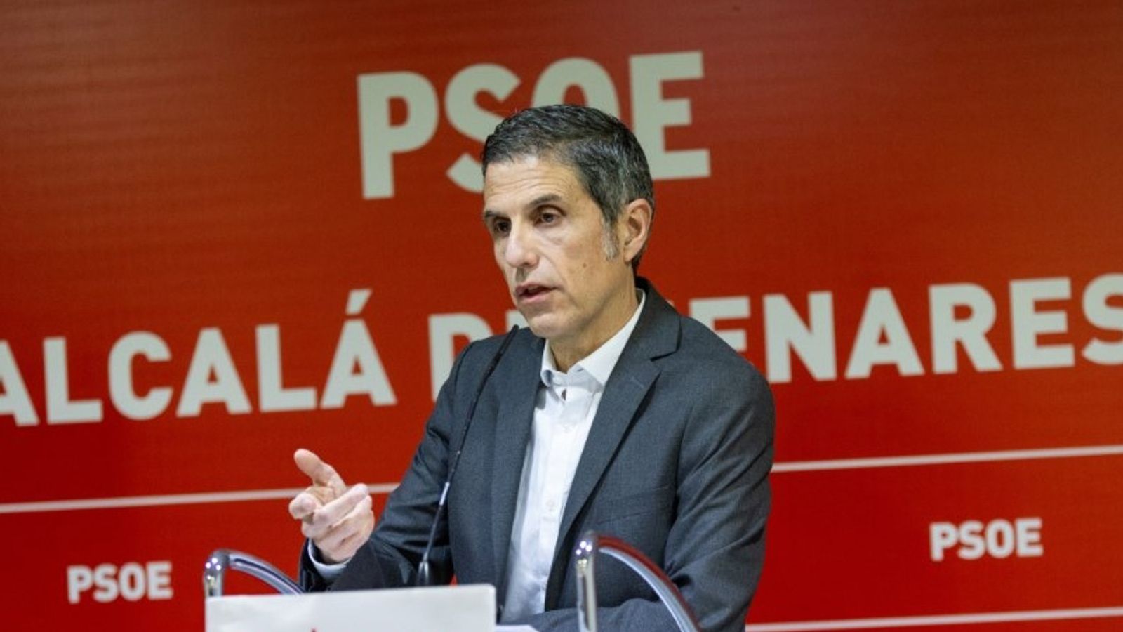 Crisis en el PSOE de Alcalá tras la dimisión de Rodríguez Palacios