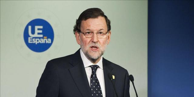 Rajoy pasará las navidades en Pontevedra y Rubalcaba en Madrid