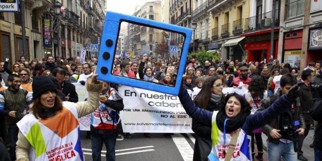 Los trabajadores de Telemadrid vuelven a la calle un año después del ERE