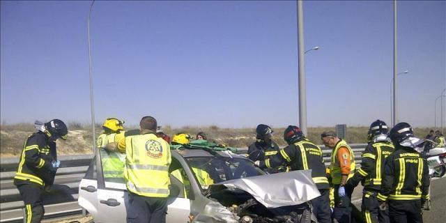 Herido de carácter moderado al chocar con un camión de chatarra en la M-45