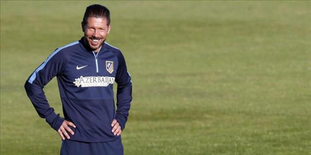 Simeone inicia los ensayos tácticos con un 4-4-2 y Filipe vuelve al trabajo