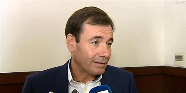 Sanidad investiga la cesión de datos de un hospital público a uno privado