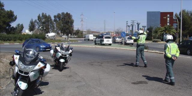 La DGT de Madrid suprime el pago de tasas en metálico