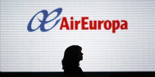 Retrasos de cinco horas en la salida de cuatro vuelos de Air Europa a América