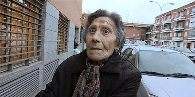 El Rayo crea una fila cero para ayudar a la mujer de 85 años desahuciada