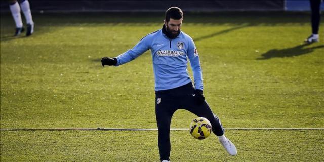 Arda Turan afirma que están "jugando mejor cada día"