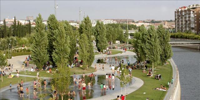 El Ayuntamiento espera una rápida solución al paro de jardineros de Madrid Río