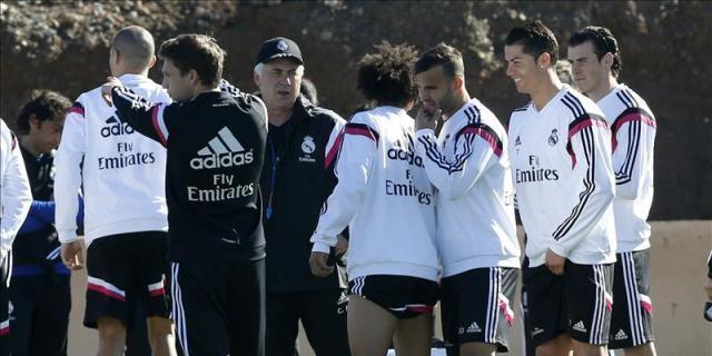 Continuidad a 'Illarra'y arriesgar con James o Khedira, la duda de Ancelotti