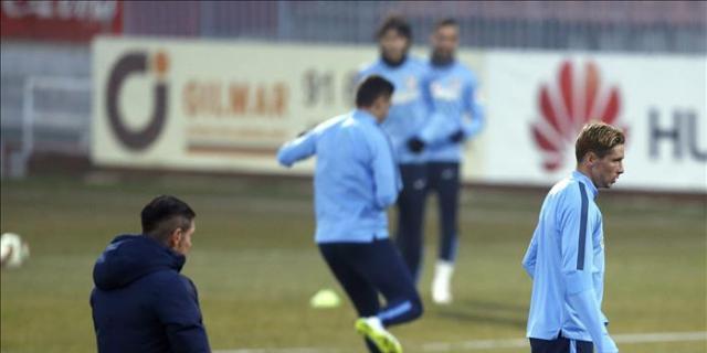 Simeone confirma el ataque titular Torres-Mandzukic ante el Granada