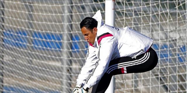 Keylor Navas tendrá partidos sueltos en el resto de la temporada