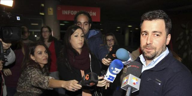 Rivas celebra un acto público para aclarar a los vecinos los contratos a Aúpa