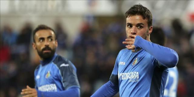 Pedro León: "Este gol frente al Sevilla es muy importante y significativo"