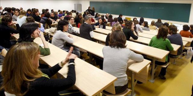 Educación convoca plazas en siete especialidades de maestro y ocho de Secundaria