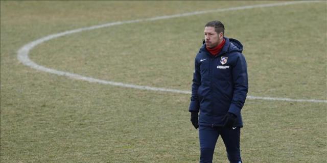 Simeone impulsa una recogida de alimentos en beneficio de Cruz Roja