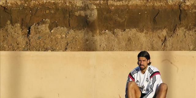 El Schalke intensifica su ofensiva para fichar a Khedira, según "Kicker"