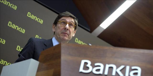 Goirigolzarri invierte la mitad de su sueldo en títulos de Bankia