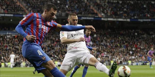 Benzema cree que pueden "repetir el resultado de la primera vuelta" ante el Barcelona