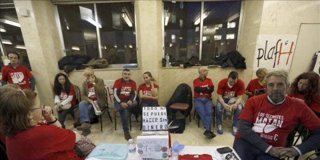 Los enfermos de hepatitis C acabarán el encierro el día de las Marchas de la Dignidad