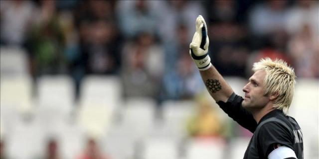 Cañizares cree que se está perdido "un poco el juicio" con Casillas