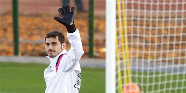 Iker Casillas se marcha al Oporto