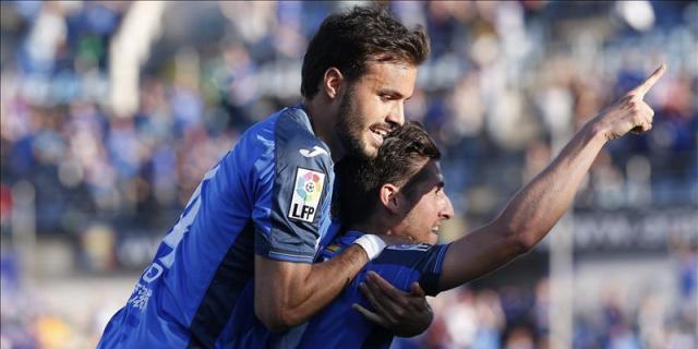 Pedro León, en manos de Ángel Torres