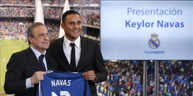 Florentino Pérez pide perdón a Keylor Navas en Valdebebas