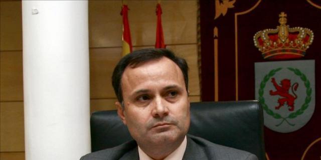 El alcalde de Coslada destituye al concejal de Urbanismo tras su imputación administrativa