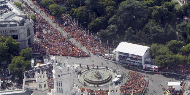 La Cibeles y la Puerta de Alcalá se iluminarán de verde por la artritis