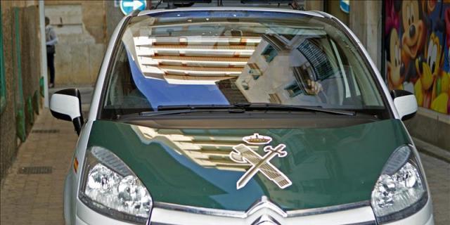 Hallan a un hombre muerto con heridas de bala en una caravana en Torres Alameda