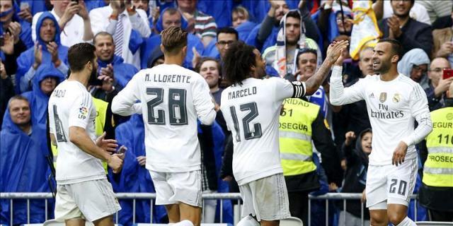 Jesé habla en el campo con su primer gol de la temporada