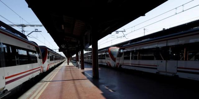 Las plataformas de 6 estaciones de Renfe llevan 8 meses cerradas, denuncia Famma