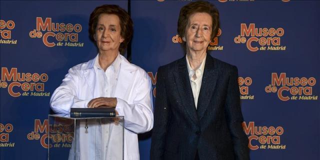 El Museo de Cera de Madrid inaugura una escultura de Margarita Salas