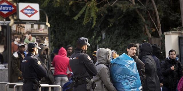 Los okupas del 'Johnny': "Esto ha sido por Francia, porque aquí hay moros"