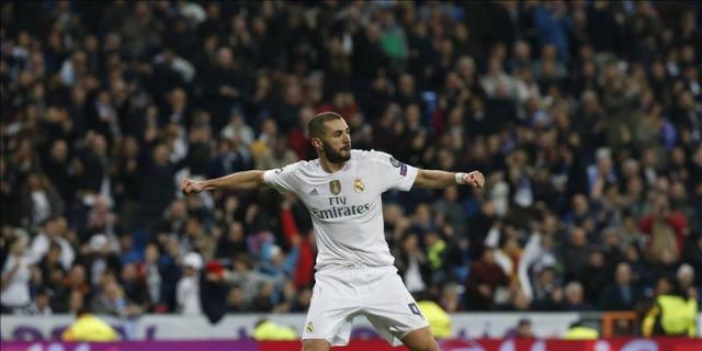 Benzema firma el mejor arranque goleador en su momento más delicado