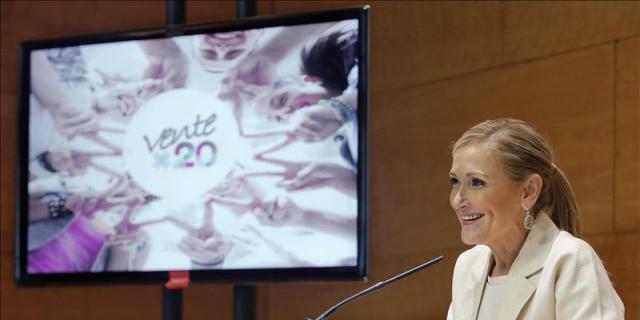 Los usuarios del abono joven podrán cocinar con los bomberos de Madrid