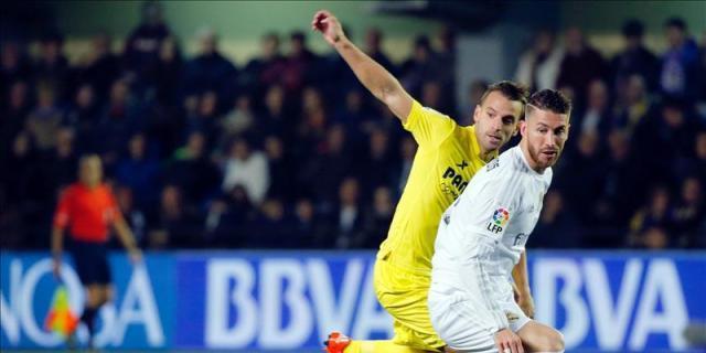 Sergio Ramos pide a Piqué "respeto"