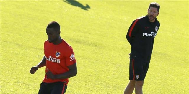 Simeone recupera a Jackson tras un mes de baja