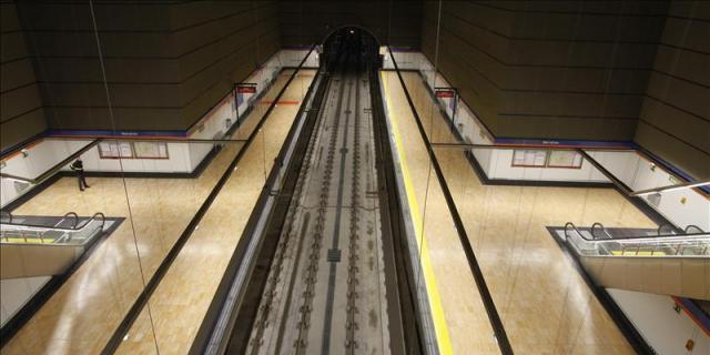 Las obras del metro en San Fernando pararán por la noche, como pedían los vecinos