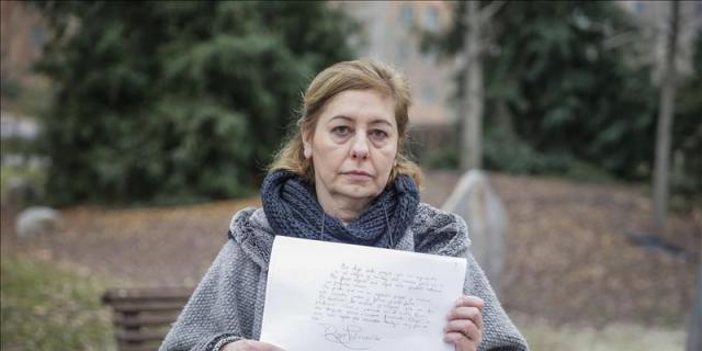 Cifuentes recibe a los padres del niño que se suicidó en Leganés
