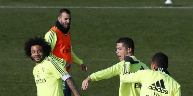 Entrenamiento entre niebla sin Cristiano Ronaldo ni Pepe