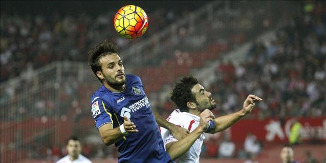 Pedro León, sobre la posible salida de Sarabia: "No hacemos caso a rumores"