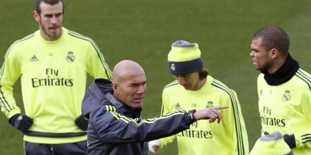 Bale y Pepe continúan con su recuperación al margen del grupo