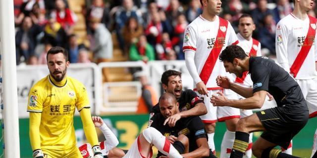 2-2. La valentía del Rayo frena al Sevilla