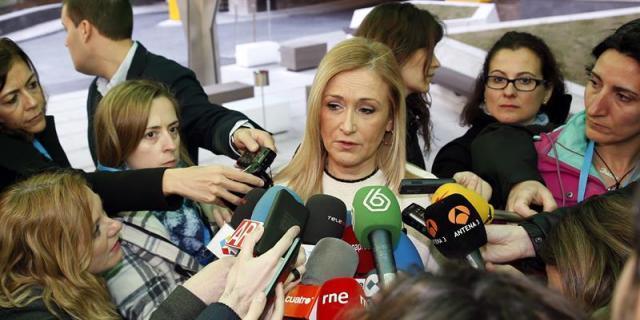 Cifuentes crea un comisión para que Nuevas Generaciones aporte ideas
