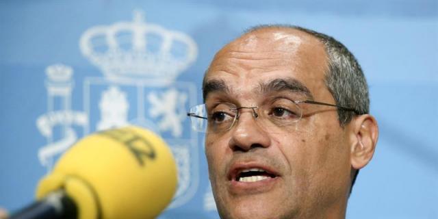 El consejero de Educación se reunirá con Ayuntamientos por el cierre de aulas